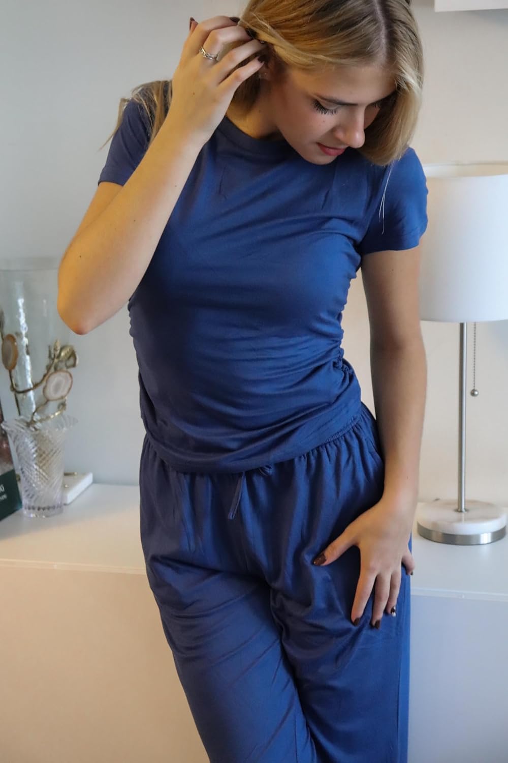 https://m.media-amazon.com/images/I/71CncmN-hSL._AC_SL1500_.jpg