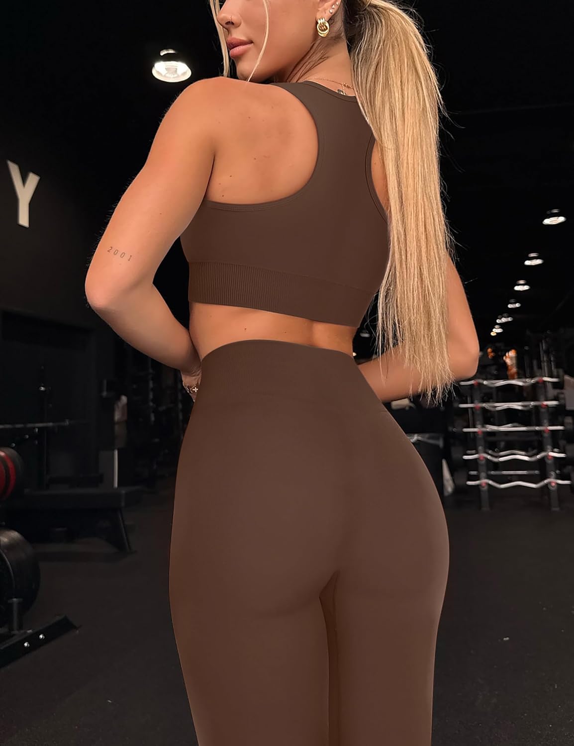 https://m.media-amazon.com/images/I/71y+WXQuewL._AC_SL1500_.jpg