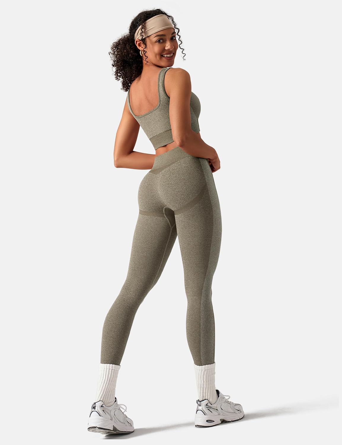 https://m.media-amazon.com/images/I/71zQhwDmRJL._AC_SL1500_.jpg